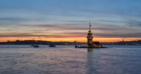 Beautiful sunset / evening time lapse with landmarks of Istanbul Stock Footage 131369625