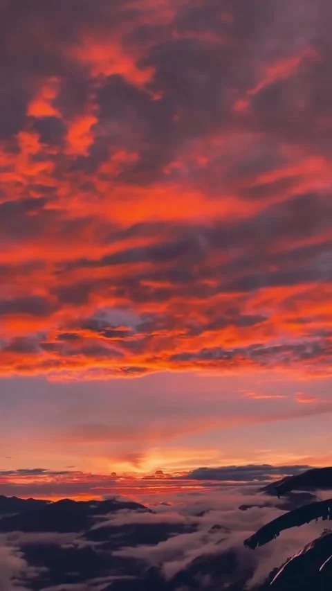 Beautiful sunset Vidéo 330486315