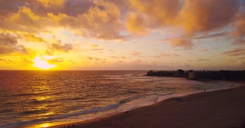 Beautiful sunset in Hawaii Video stock 79621067