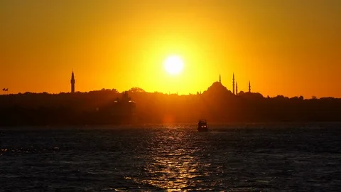 Beautiful sunset at Istanbul in Turkey. Stock Footage 119993473