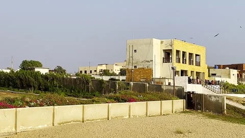 Beautiful sunset on Karachi beach in the evening on October 18, 2024. Stock-Footage 295390254