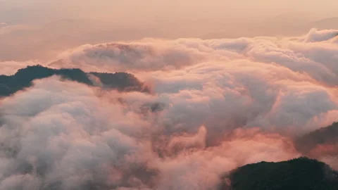 Beautiful sunset in the mountains. Landscape with mountain valley, colorful Stock-Footage 344030251