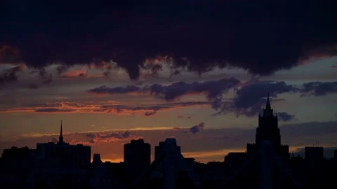 Beautiful sunset to night transition over city downtown skyline. Night city Video stock 81531368