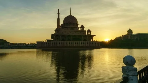 Beautiful sunset or sunrise timelapse at Putra Mosque, Putrajaya. Stock Footage 88647378