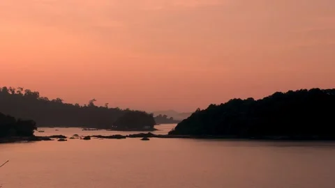 Beautiful sunset over the calm ocean in Langkawi Stock Footage 340959699