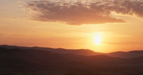 Beautiful sunset over the mountains, 4k Stock Footage 89643289