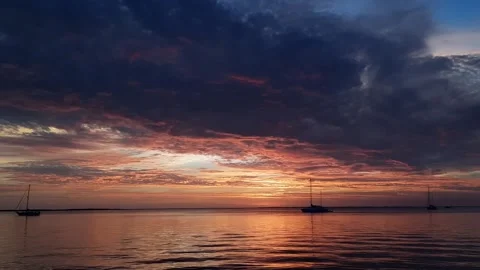Beautiful sunset over the ocean. The sky in the south of the USA, Florida. Stock Footage 132676429