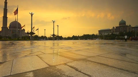  Beautiful Sunset At Putra Mosque Square, Pan Left Video stock 47923983