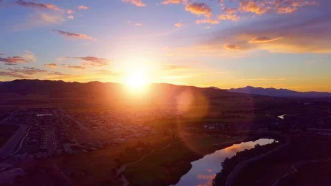 Beautiful sunset reflecting off the river Stock Footage 113534329
