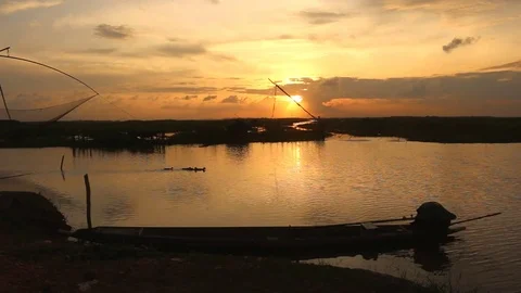 Beautiful sunset on river Stock-Footage 73723373