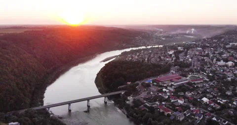 Beautiful sunset on the river from a height. Video stock 150479999