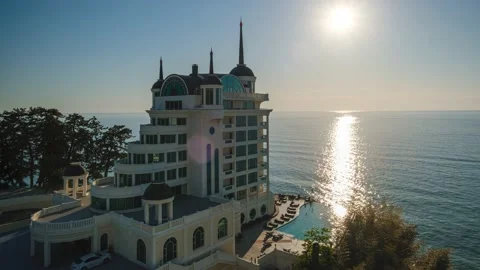 Beautiful sunset time lapse of luxury seaside resort Castello Mare. Stock-Footage 155155676