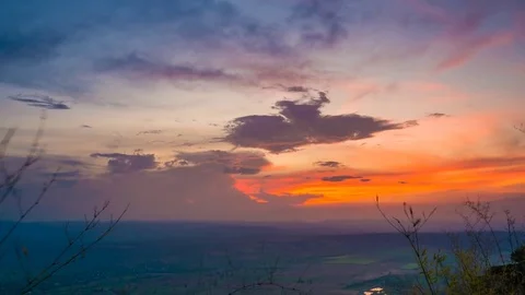 Beautiful sunset, view from Chom Thong Mountain in Thailand Video stock 75715807