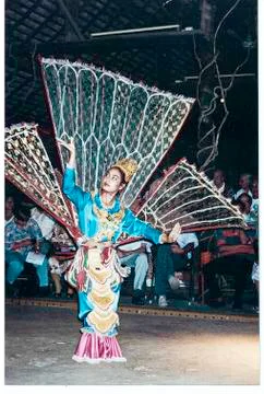 BEAUTIFUL THAI DANCER Stock Photos