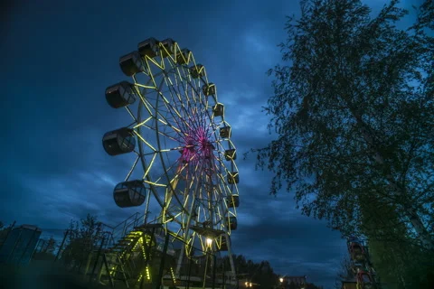 Beautiful timelapse and view of the Ferris wheel, an attraction Stock-Footage 129683874