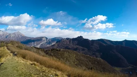 Beautiful timelapse of clouds over the top of Alps Mountain 스톡 동영상 73289038