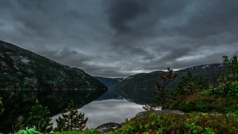 A beautiful timelapse with a cloudy skyes Video stock 94624856