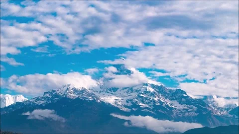 Beautiful timelapse of mountains and clouds. Stock Footage 137840291