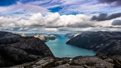 A beautiful timelapse with mountains Video stock 94623508