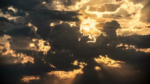Beautiful timelapse of sunset, evening, setting sun on a background of sky Stock-Footage 131586156