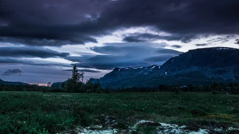 A beautiful timelapse with a sunset Video stock 94621472