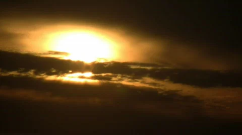 Beautiful timelapsed sunset amidst the clouds (High Definition) Stock Footage 67984