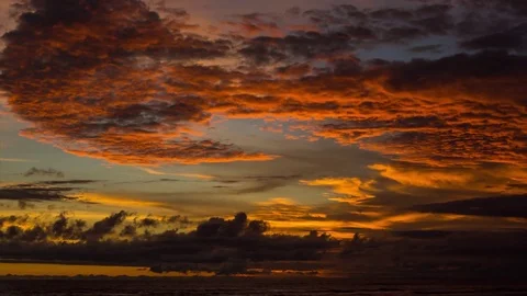 Beautiful tropical sunset. Vídeos de archivo 78547596