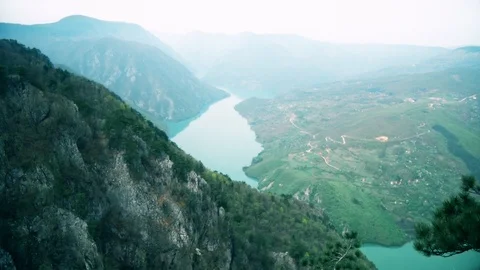 Beautiful View of the Canyon with the River 스톡 동영상 92663873