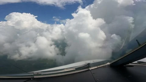 Beautiful view of the cloudy sky Stock Footage 229778623