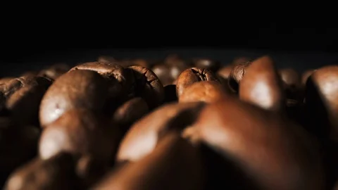Beautiful View Of Coffee Beans. Close-up. Vídeos de archivo 108820552