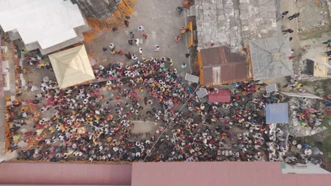 The Beautiful View of Devotees Around Kedarnath temple in Uttarakhand,India 스톡 동영상 275046074