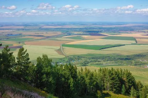 Beautiful view of the fields from a high altitude. Beautiful panoramic view Foto stock