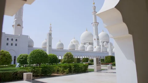 Beautiful view of the inner courtyard of the Sheikh Zayed White Mosque. Stock Footage 110705946