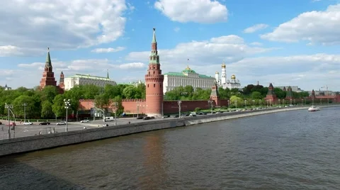 Beautiful view of the Kremlin from the bridge over the Moscow river Stock Footage 66206683