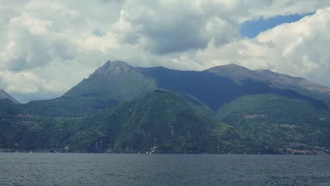 Beautiful view of Lake Como, between the mountains mountains of Italy. Stock Footage 329278153