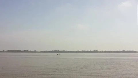 Beautiful view of the river from the Usina do Gasometro in Porto Alegre Stock Footage 202024108