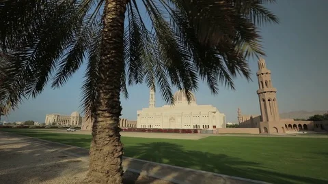 Beautiful view of the Sultan Qaboos Grand Mosque in Muscat, Oman. Panning motion Stock Footage 117282968