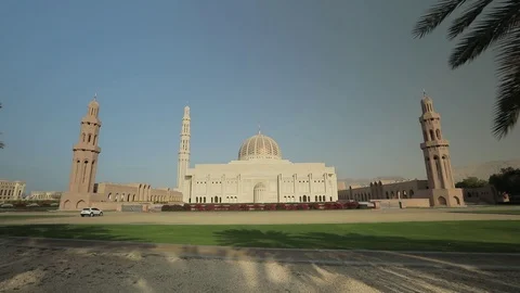 Beautiful view of the Sultan Qaboos Grand Mosque in Muscat, Oman. Panning motion Stock Footage 117282970