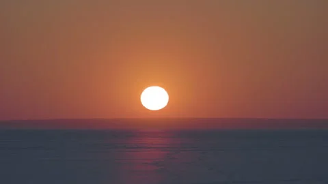 The beautiful view on sunset over the snow field Video stock 196081493