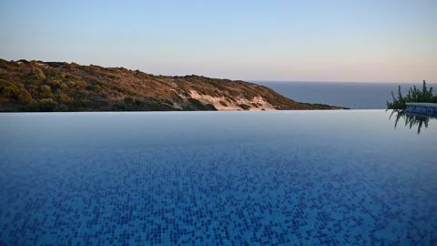 The beautiful villa with pool, view from the garden Video stock 257344595