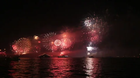 Beautiful visual firework show Видео 32750905