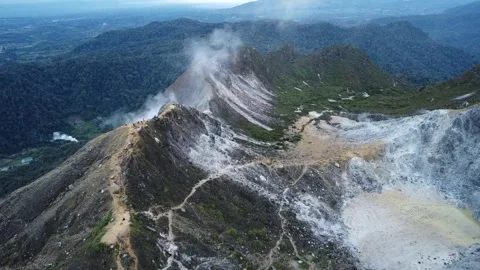 Beautiful vulcano with another vulcano in the back Stock Footage 303060894