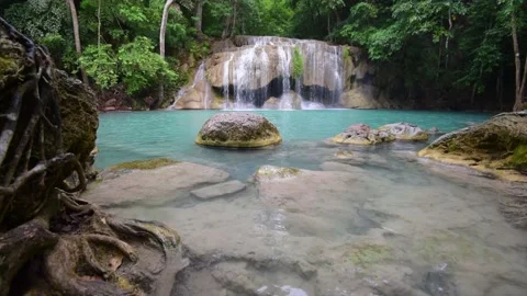 Beautiful waterfall and emerald pool in tropical rain forest in Thailand. Stockbeeldmateriaal 137093189