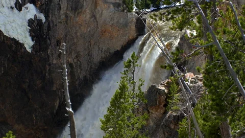 Beautiful waterfall side view 스톡 동영상 131546972