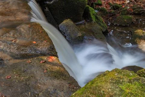 Beautiful waterfall streams Fotos Stock