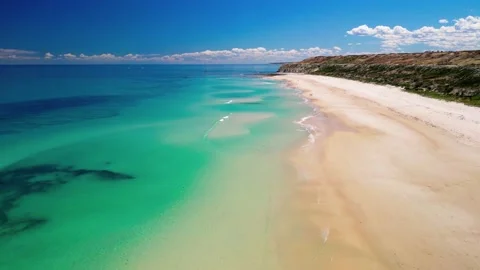 Beautiful Waves In Carrickalinga Beach. 库存影片 228860048