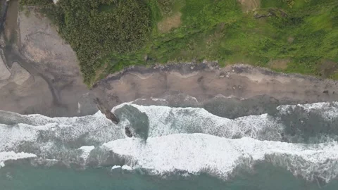 Beautiful Waves Video stock 146692907