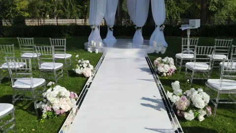 Beautiful wedding arch view from drone Vídeos de archivo 140750509