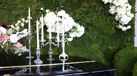 Beautiful wedding decorations to wedding. Beautiful flowers are on the table Stock Footage 60914022