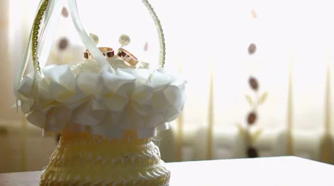 Beautiful wedding rings Video stock 58053908
